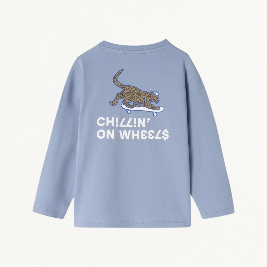 Stilingi marškinėliai ilgomis rankovėmis „Chill'in on Wheels“ („Name It“) - Image 3